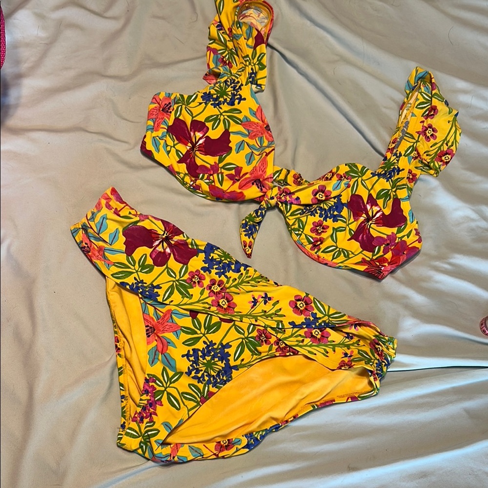 Bleu Rod Beattie Garden Hipster Bikini set Sunset Yellow size 14